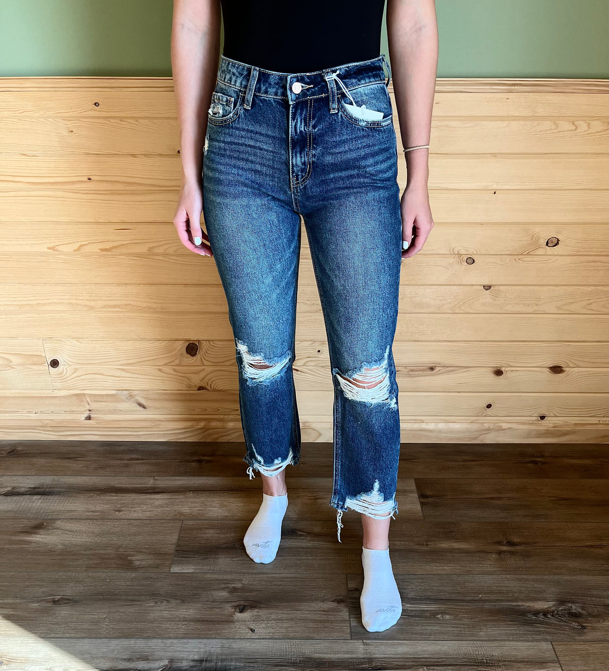 High-Rise Crop Straight Jean