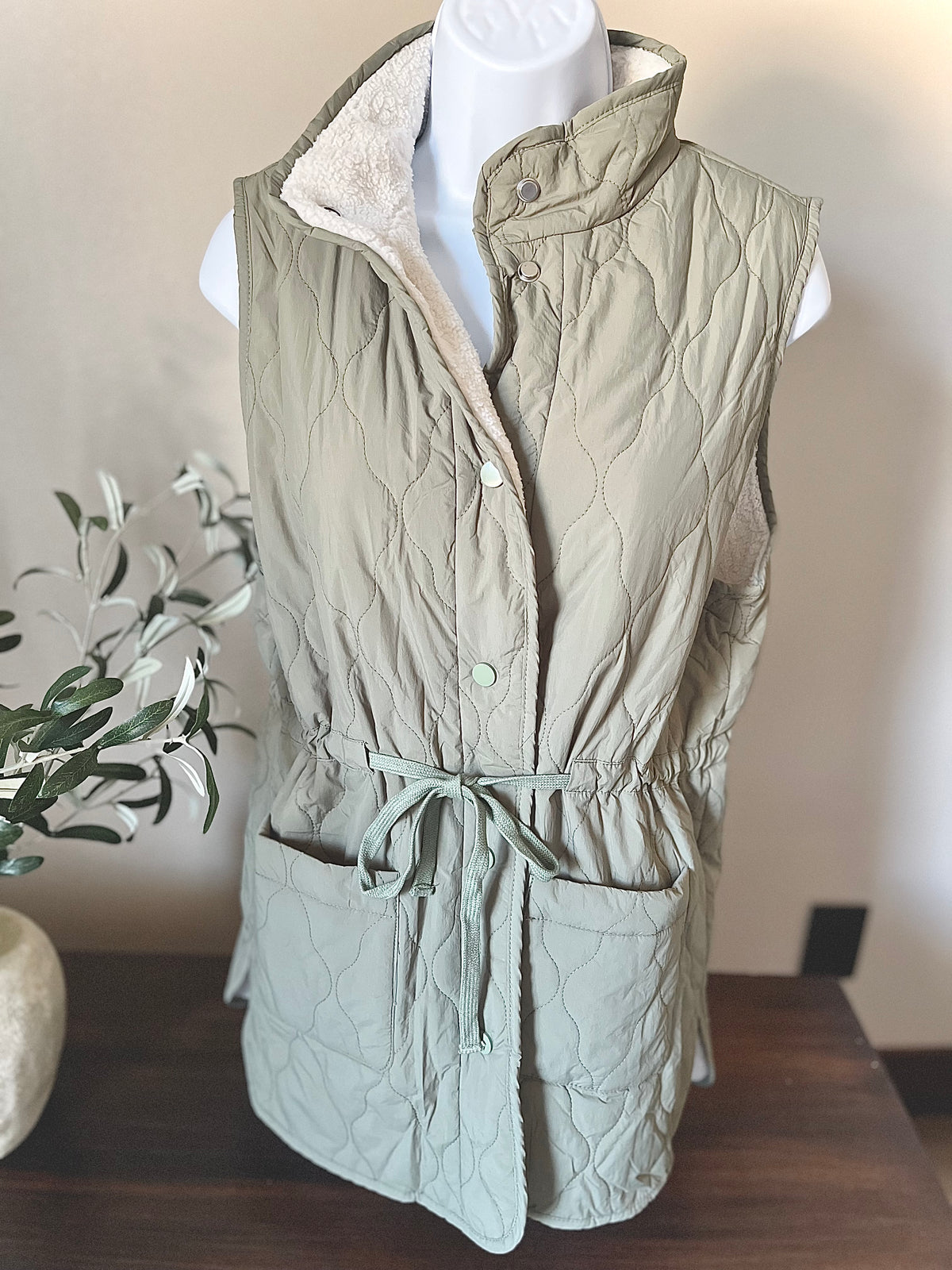 Drawstring Waist Sherpa Vest